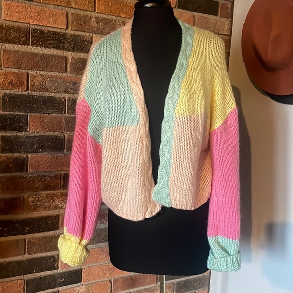 Colorblock Cardiagn L - Picture 1 of 4